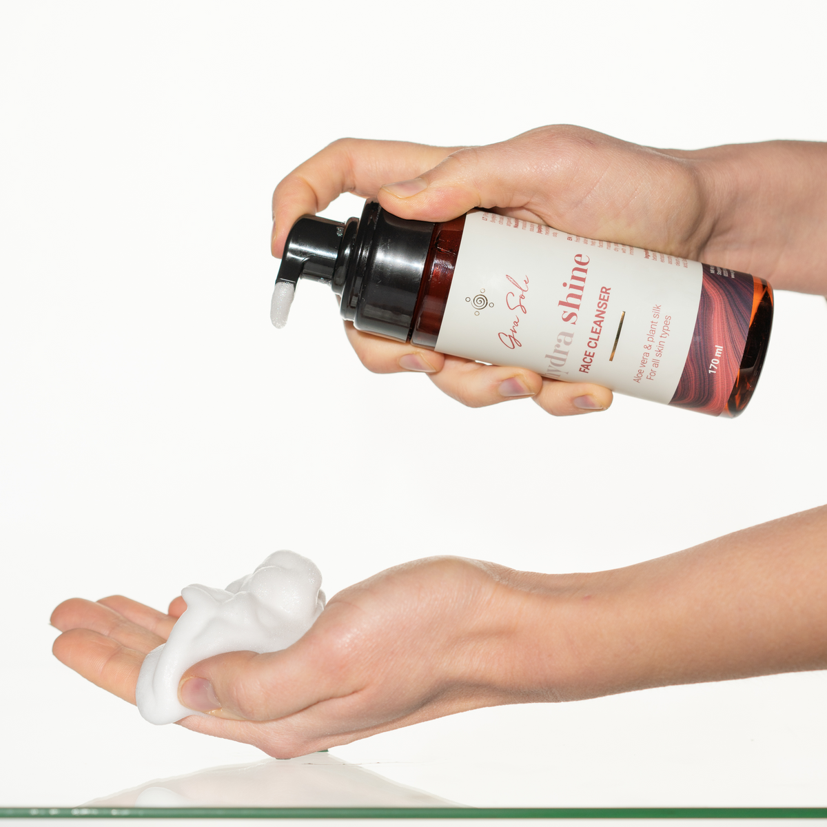 FACIAL CLEANSER, HYDRA SHINE 170 ML
